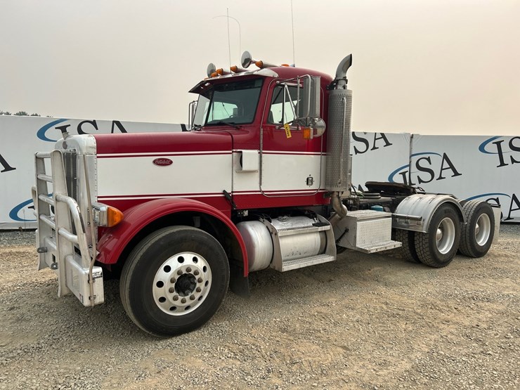 2005-caterpillar-c13-image-1