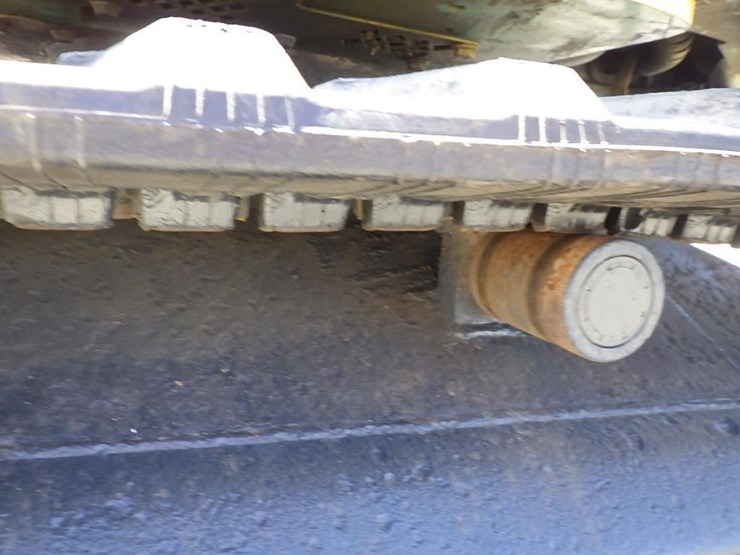 komatsu-pc35mr-1-image-10