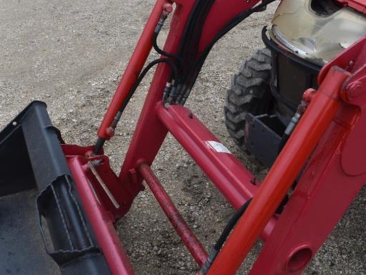 mahindra-3535-image-18