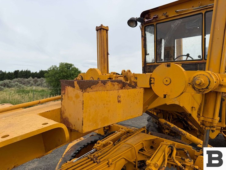 champion-d-600b-motor-grader-image-17