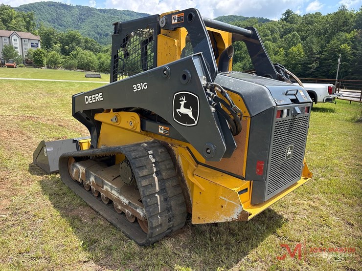 2024-deere-331g-image-4