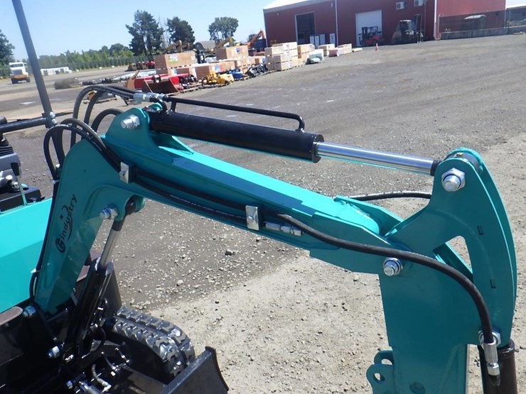 2026-cfg-kt13r-hydraulic-excavator-image-13