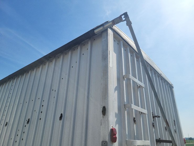 1978-chamberlain-jagh---500-tandem-axle-semi-hopper-trailer-image-39