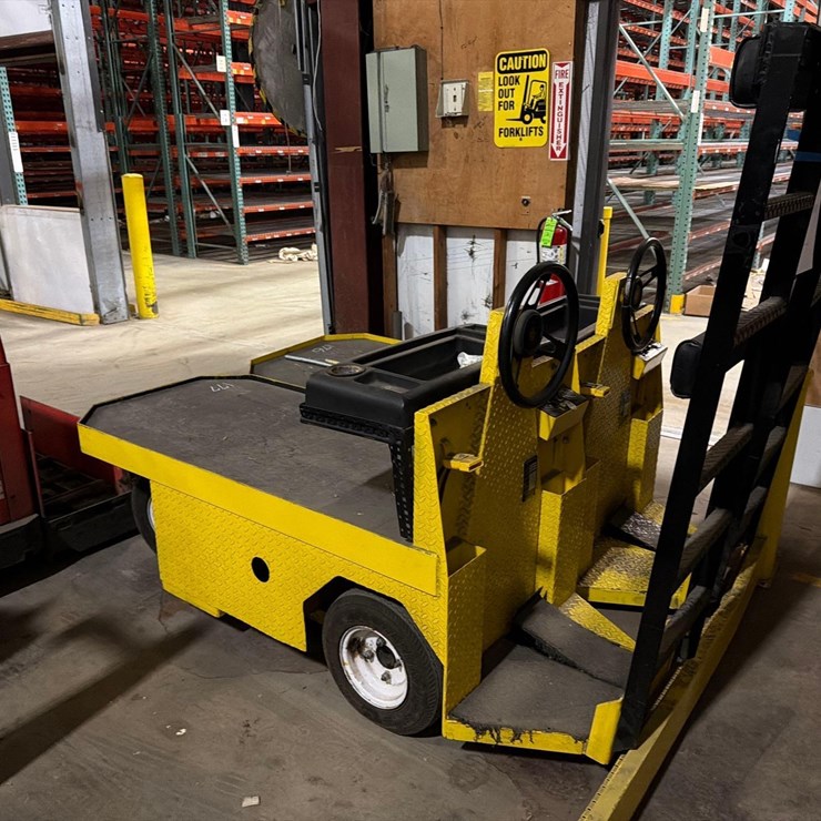 Motrec E260 Electric Utility Cart *NEEDS BATTERY*