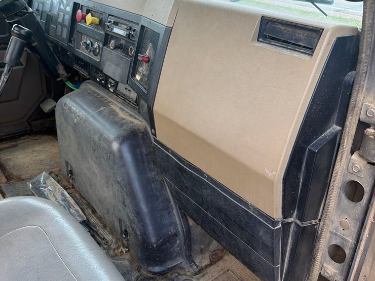 1991-cummins-855-image-49