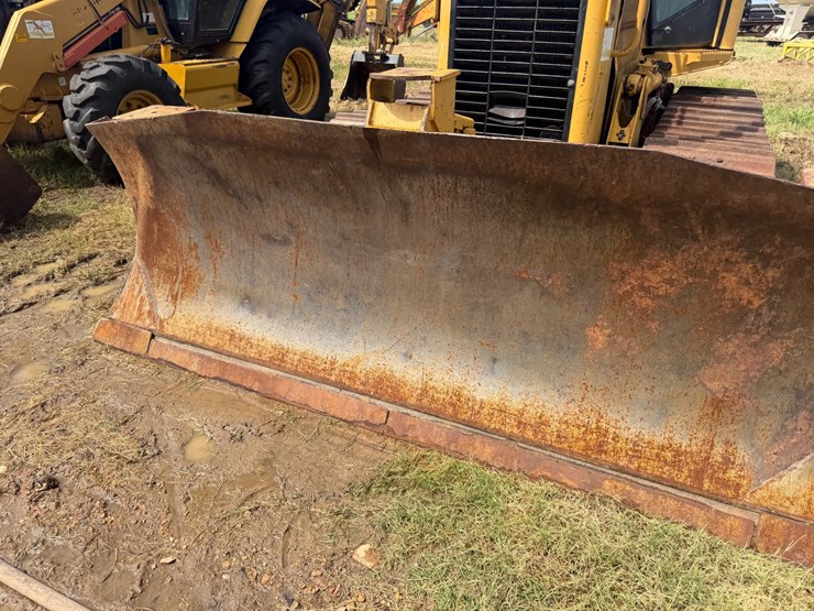 2005-caterpillar-d5g-image-40