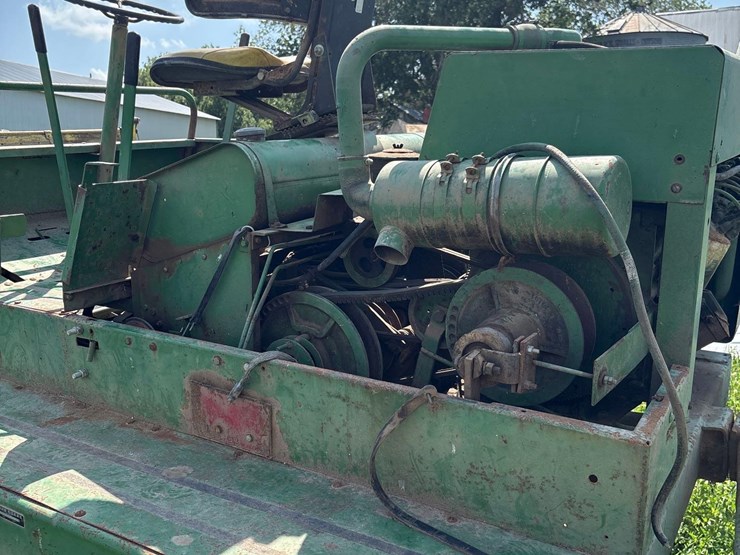 john-deere-800-image-6