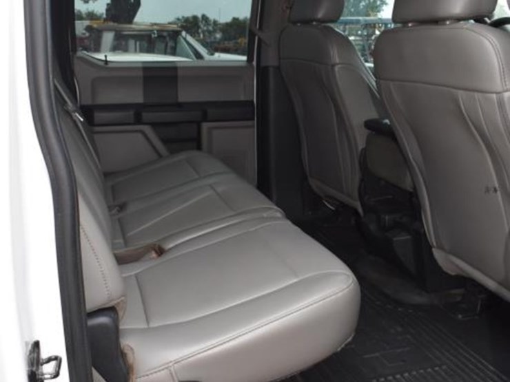 2019-ford-f350-image-16