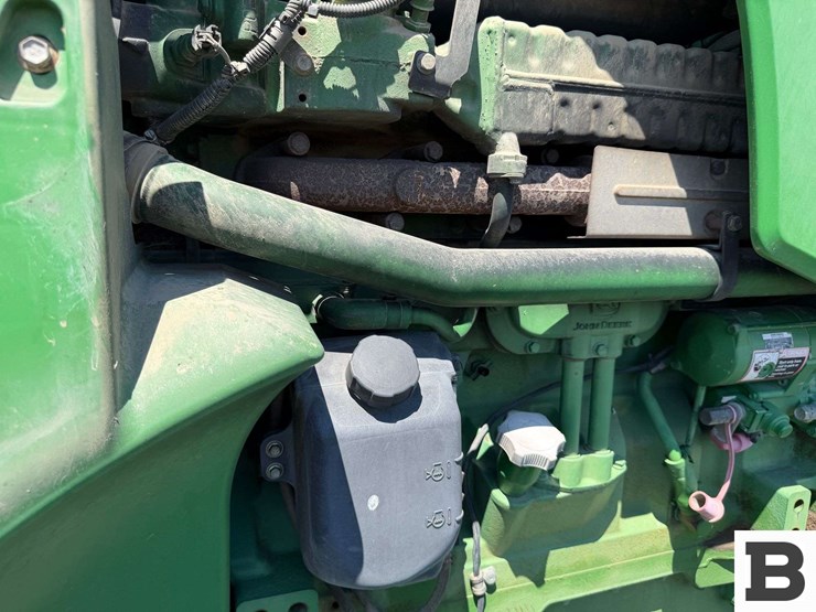2007-john-deere-8330-image-53