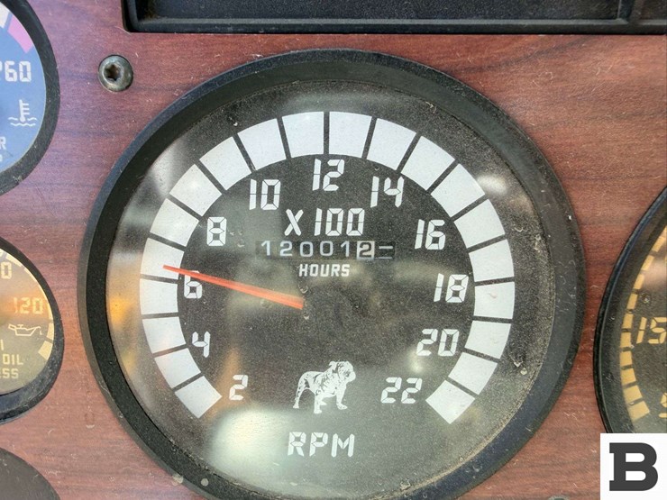 1999-mack-cl713-image-38