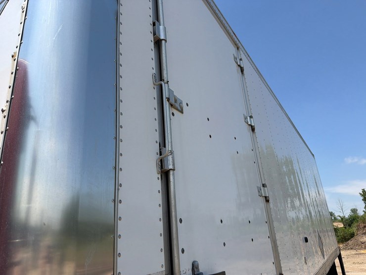 #1533-•-2014-international-navistar-4400sba-6x4-image-14