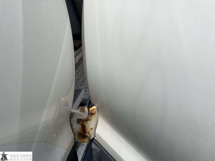 2016-ford-transit-image-33