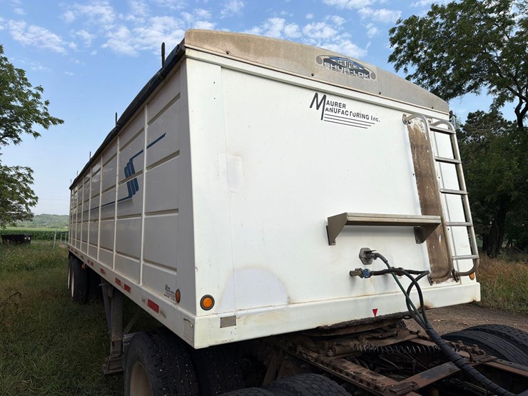 1999-maurer-32ft-semi-grain-trailer-image-5