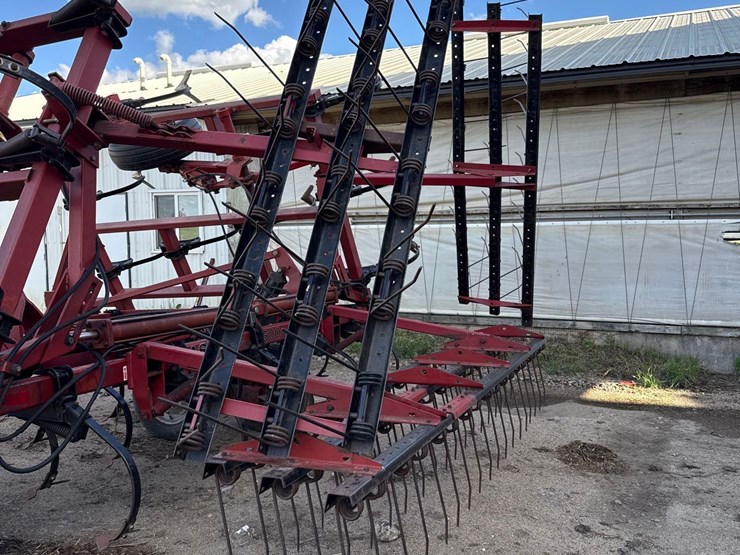 case-ih-4600-image-33