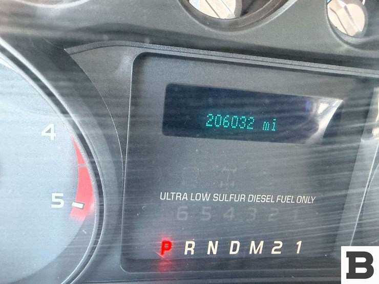 2013-ford-f550-image-47