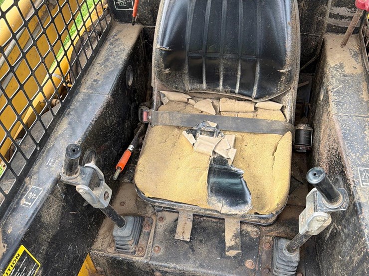 deere-6675-image-34