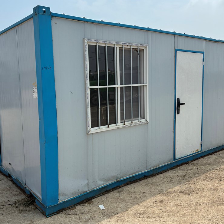 PORTABLE OFFICE WITH BATHROOM