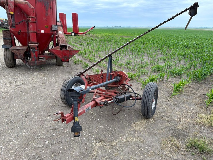 case-ih-1100-image-2
