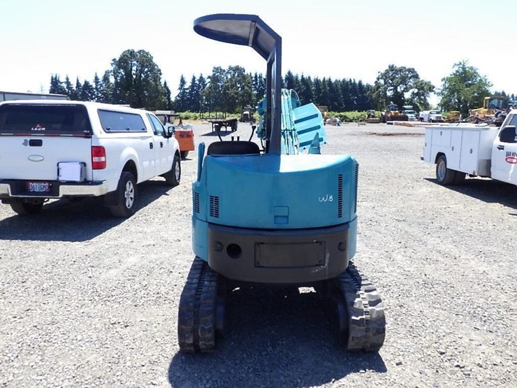 kubota-r-20p-hydraulic-excavator-image-6