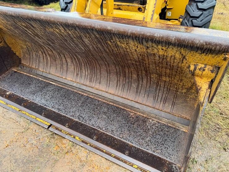 2006-caterpillar-420d-image-57