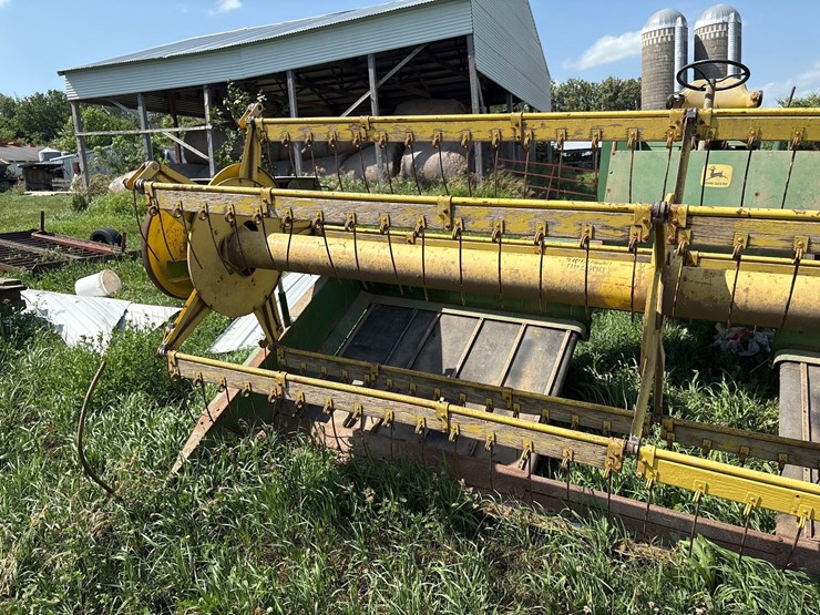 john-deere-800-image-12