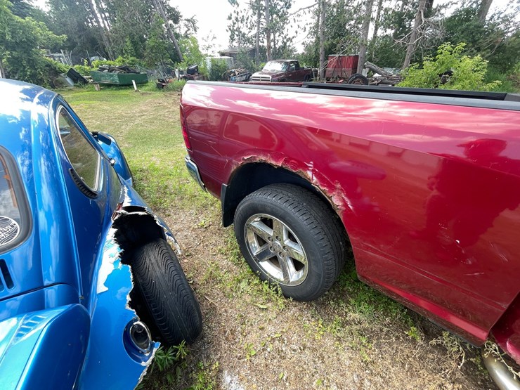 2011-dodge-1500-image-27