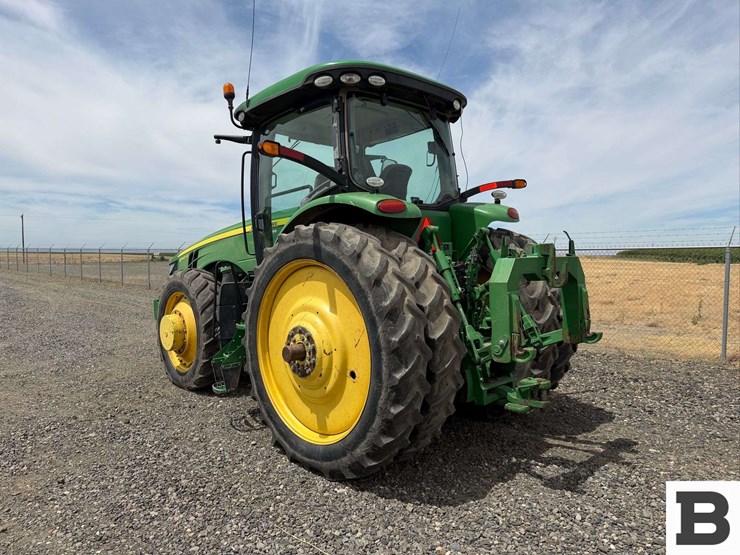 2014-john-deere-8345r-image-4