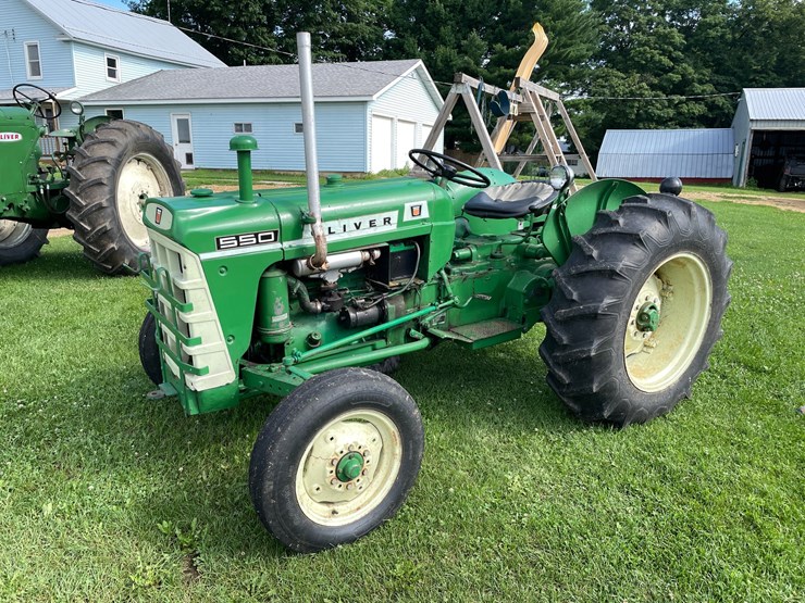 oliver-550-image-1