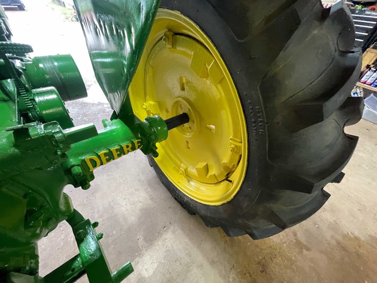 1947-john-deere-model-b-image-28