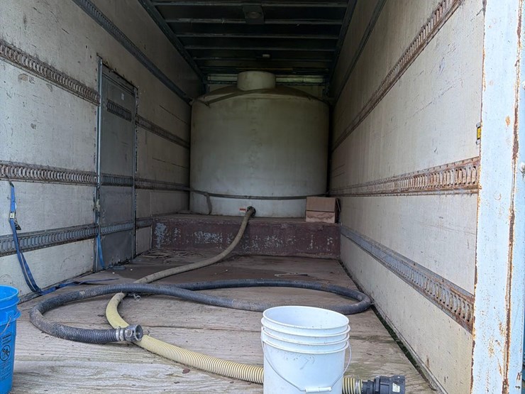 wabash-28ft-semi-van/spray-trailer-image-22