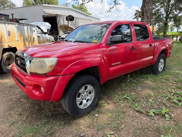 2006-toyota-tacoma-image-1