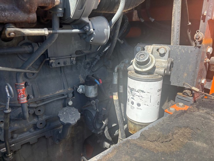 2013-doosan-dl250tc-image-41