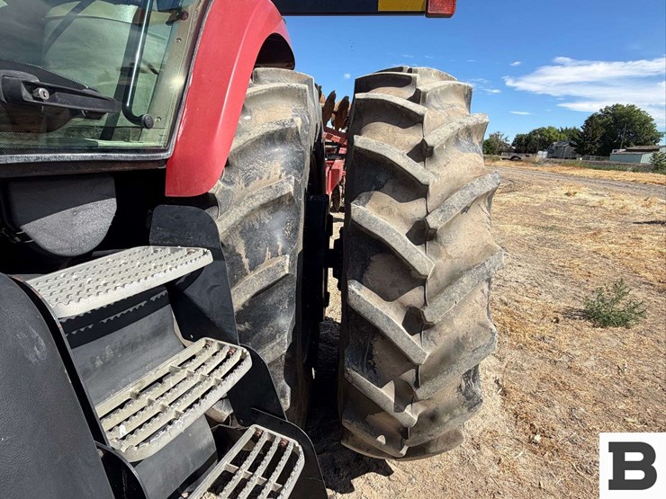 2005-case-ih-285-image-22