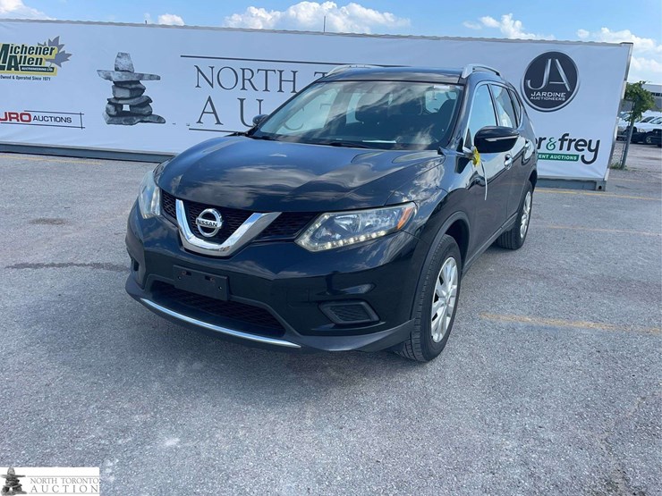2014-nissan-rogue-image-1