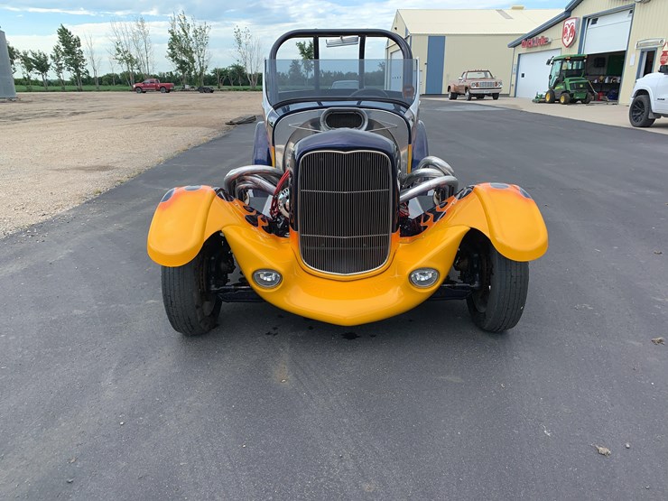 1927-ford-t-bucket-hot-rod-image-3
