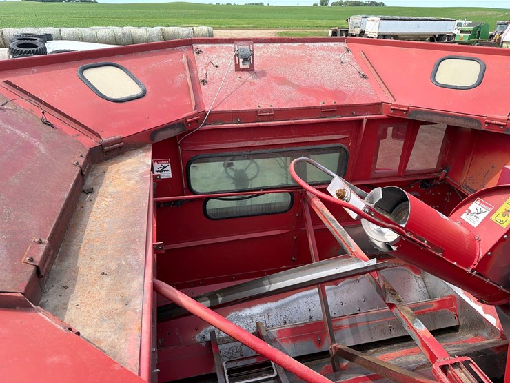 case-ih-2388-image-54