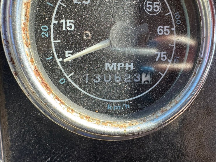 1989-ford-l9000-image-49
