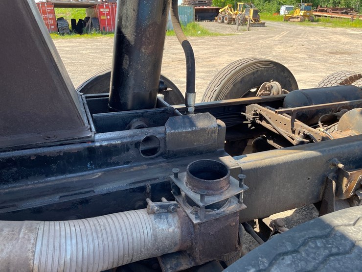 2007-mack-cl700-image-78