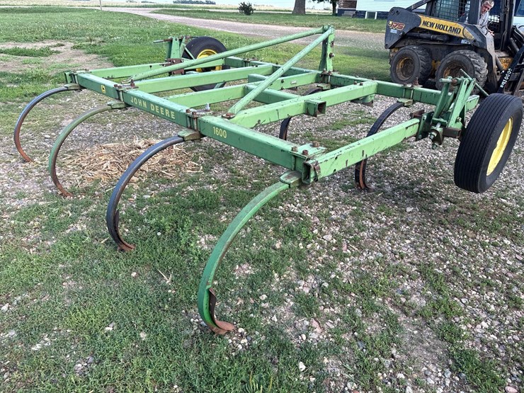 john-deere-1600-image-3