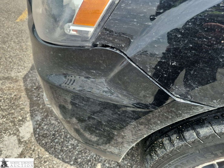 2013-mitsubishi-outlander-image-22