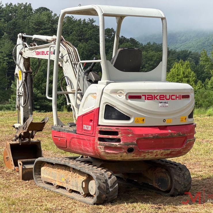 TAKEUCHI TB230
