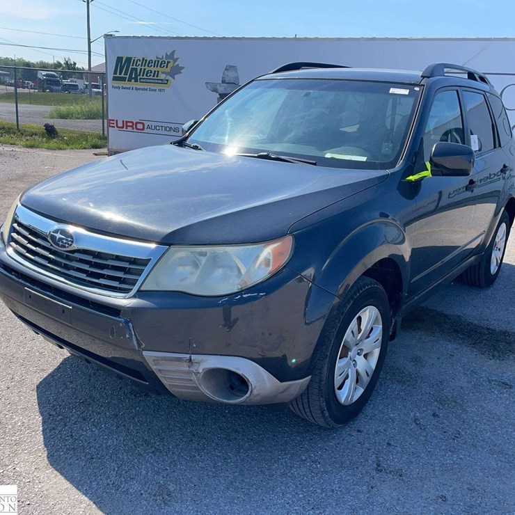2010 SUBARU FORESTER