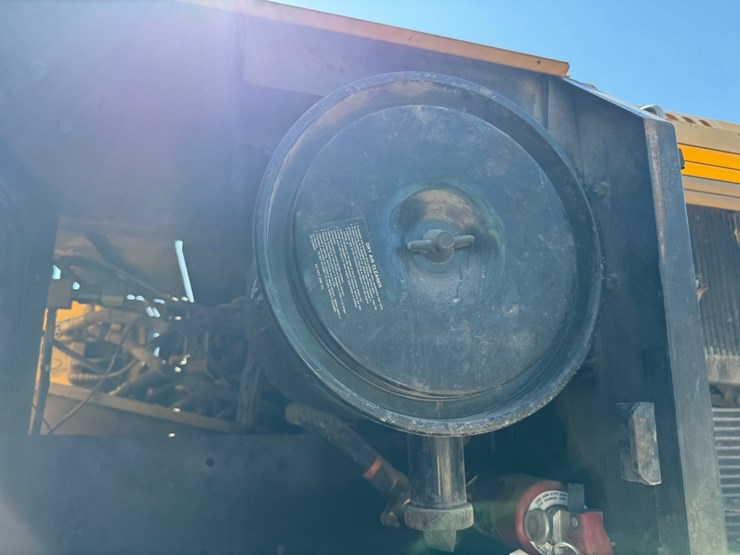 deere-230-lc-image-69
