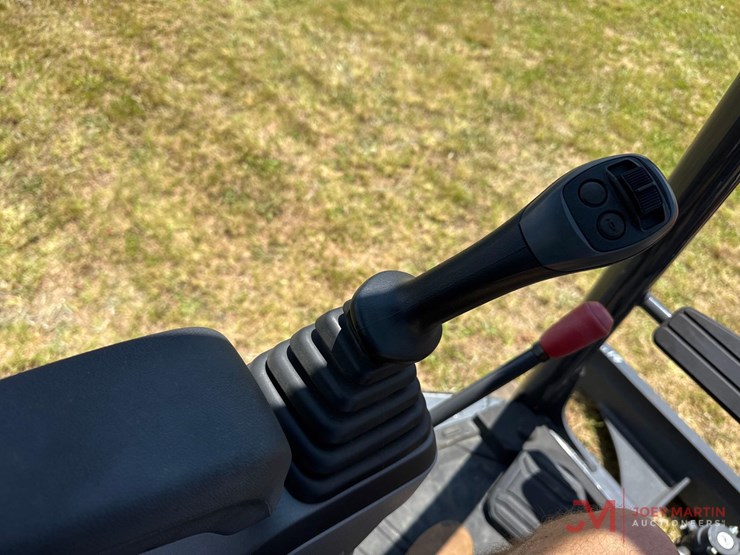 unused-2024-develon-dx-27z-mini-excavator-image-27