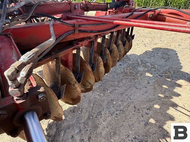 case-ih-770-image-28