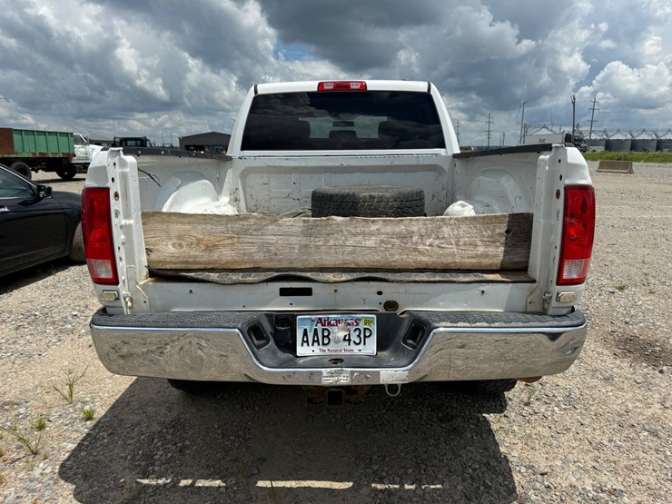 2012-dodge-ram-2500-image-10