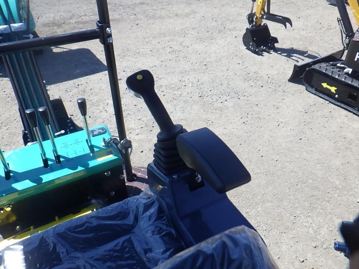 2026-cfg-kt13r-hydraulic-excavator-image-21
