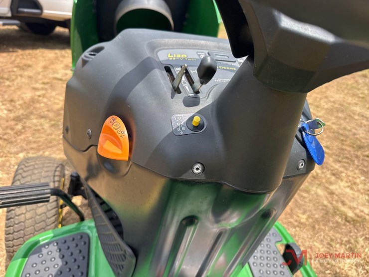 john-deere-l130-image-21