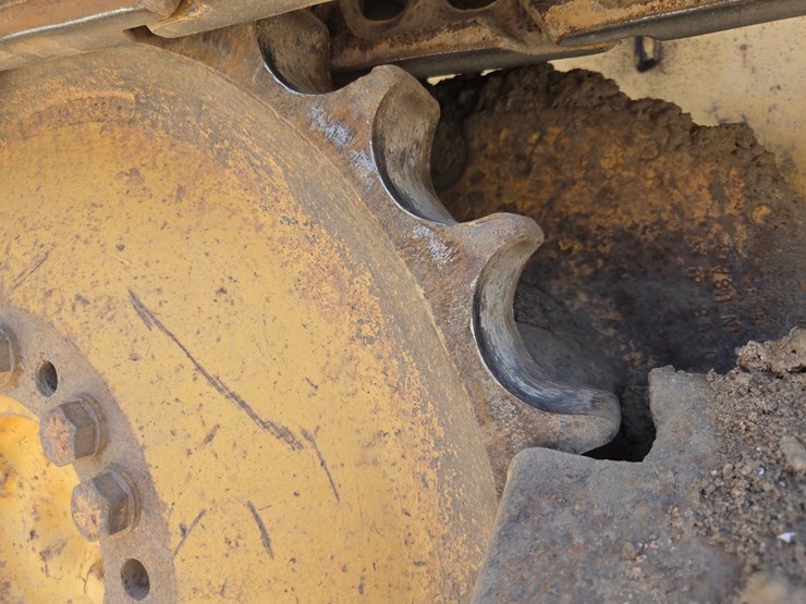 deere-650h-lt-image-46