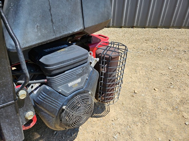 2016-toro-greensmaster-3150-image-15